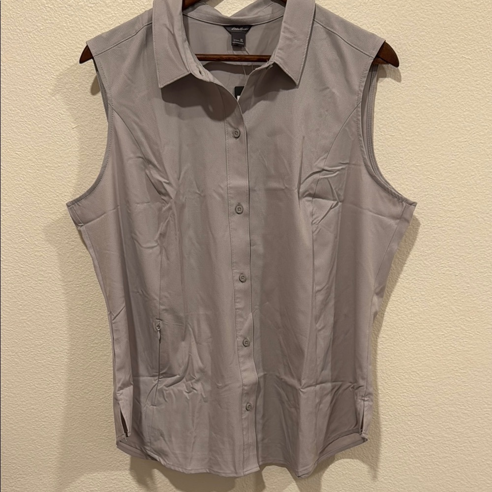 Eddie Bauer Silver Boxy Button Down Shirt Notched Collar